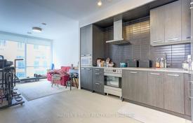 Apartment – Front Street East, Old Toronto, Toronto,  Ontario,   Canada for C$711,000