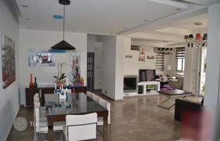 4-bedroom villa 240 m² in Famagusta for 990,000 €