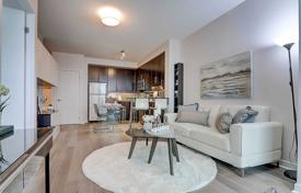 Apartment – Bay Street, Old Toronto, Toronto,  Ontario,   Canada for C$833,000