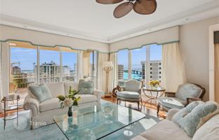 Luxury apartment with a private elevator and panoramic views in a residence with a swimming pool and a cinema, Sarasota, USA for $3,750,000