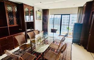 2-bedroom apartment 245 m² in Pattaya for $984,000