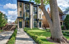 Terraced house – York, Toronto, Ontario,  Canada for C$2,282,000