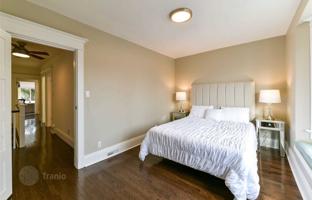 8-bedroom townhouse in Etobicoke for C$1,978,000