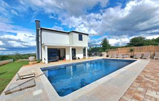 3-bedroom house 130 m² in Porec for 530,000 €