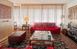 5-bedroom apartment 240 m² in Barcelona for 2,300,000 €