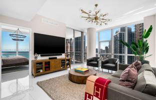 3-bedroom apartments in condo 203 m² in Miami for $1,850,000