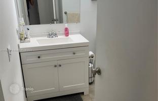 1-bedroom apartments in condo 66 m² in Doral for $280,000