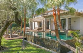 7-bedroom villa in Saint-Tropez for 60,000 € per week
