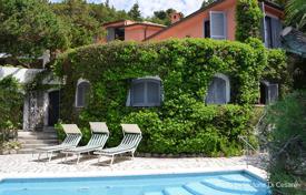 Three-storey villa 50 meters from the sea, San Felice Circeo, Lazio, Italy for 4,300,000 €
