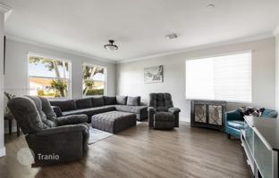 4-bedroom house 297 m² in Miami for $970,000