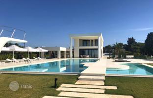 6-room villa in Nea Moudania for 3,800,000 €