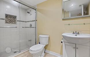 12-bedroom townhouse in Scarborough for C$1,681,000