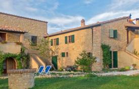 Volterra (Pisa) — Tuscany — Villa/Building for sale for 2,500,000 €