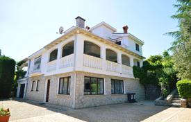 Four-storey house with terraces and a garage, 700 meters from the sea, Icici, Croatia for 800,000 €