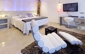 6-bedroom villa in Ibiza for 32,700 € per week