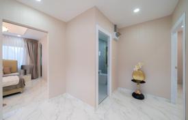 4-bedrooms villa 80 m² in Pattaya, Thailand for $313,000