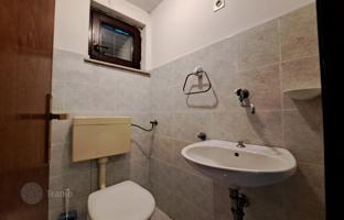 10-bedroom house 275 m² in Primorje-Gorski Kotar County for 690,000 €