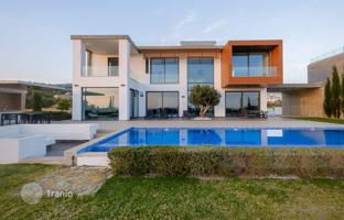 2 new villas in residential complex in Peyia for From 1,500,000 €