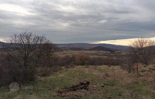 Land plot 3,000 m² in Drniš for 60,000 €