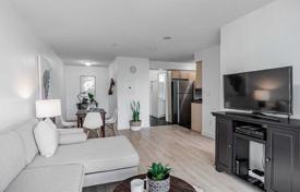 Apartment – Lansdowne Avenue, Old Toronto, Toronto,  Ontario,   Canada for C$596,000