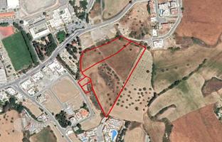 Land plot 26,521 m² in Poli Crysochous for 2,105,000 €