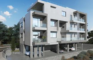 3-bedroom penthouse 153 m² in Anavargos for 625,000 €