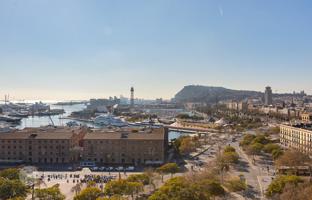 4-bedroom penthouse 250 m² in Barcelona for 4,495,000 €