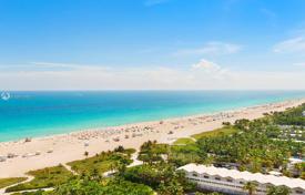 Comfortable, furnished flat with ocean views in a residence on the first line of the beach, Miami Beach, Florida, USA for $2,498,000