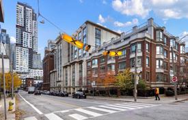 Apartment – Beverley Street, Old Toronto, Toronto,  Ontario,   Canada for C$1,032,000