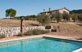 Stone Tuscan villa with a swimming pool, a vineyard and a picturesque view, San Casciano dei Bagni, Italy for 1,800,000 €