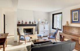 Detached house – Provence - Alpes - Cote d'Azur, France for 2,740 € per week