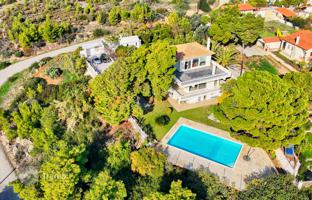Furnished villa with a pool, an orchard, a chapel and stunning views in Corinthia, Peloponnese, Greece for 790,000 €