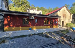 3-bedroom house 196 m² in Čavle for 155,000 €