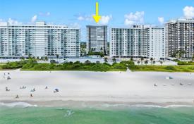 Condo – Miami Beach, Florida, USA for $699,000