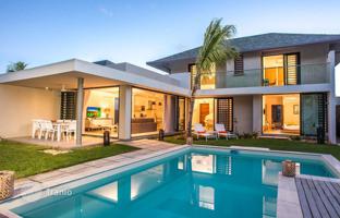 3-bedroom villa 214 m² in Black River for $1,233,000