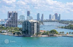 3-bedroom apartments in condo 203 m² in Edgewater (Florida) for $1,400,000