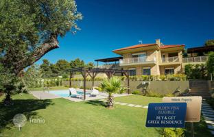 5-bedroom villa 210 m² in Sani for 900,000 €