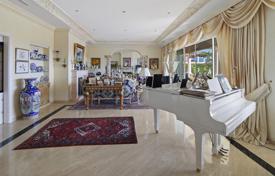 Villa for sale in Paraiso Alto, Benahavis for 3,700,000 €