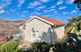 Charming Country House with Pool, Garden, and Sea Views for 240,000 €