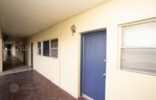 2-bedroom apartments in condo 106 m² in North Miami for $325,000