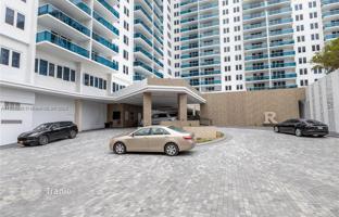 1-bedroom apartments in condo 84 m² in Miami Beach for $999,000