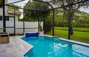 4-bedroom house 352 m² in Wellington for $920,000