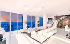 Elite apartment with ocean views in a residence on the first line of the beach, Miami Beach, Florida, USA for $5,950,000