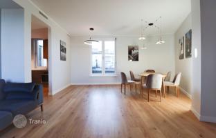 2-bedroom apartment 89 m² in Central District for 582,000 €