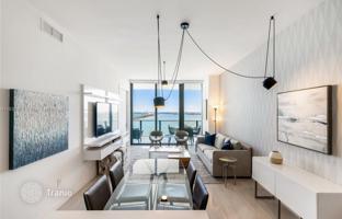 2-bedroom apartments in condo 106 m² in Edgewater (Florida) for $1,295,000