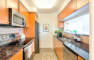 2-bedroom apartment in North York for C$923,000