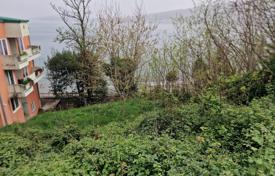 Bijela, Herceg Novi-Place 420 m² on the first line of the sea for 255,000 €