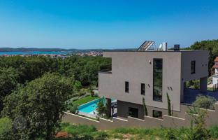 5-bedroom house 311 m² in Medulin for 2,400,000 €
