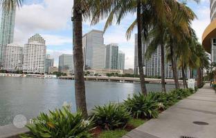 1-bedroom apartments in condo 77 m² in Miami for $599,000