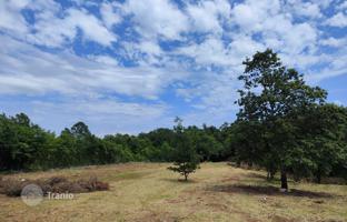 Land plot 5,448 m² in Barban for 220,000 €